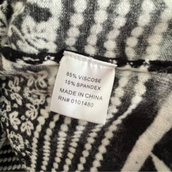 Pierri New York Black and White Embellished Sweater - Picture 6 of 6